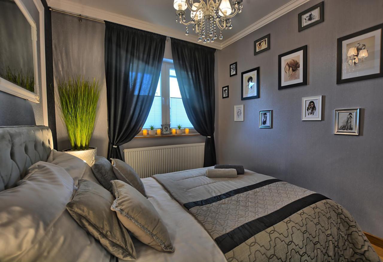 Apartament Diamentowy Lesko Exteriör bild
